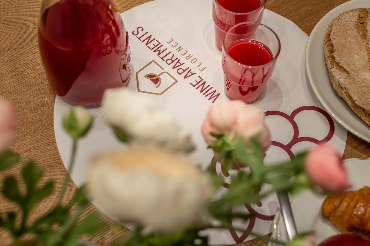 Wine Vernaccia Apartamento Florencia